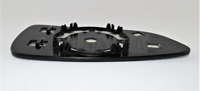 Vauxhall Astra-H MK5 Left Side (passenger) Heated Door Mirror Glass (04-09) - Image 3