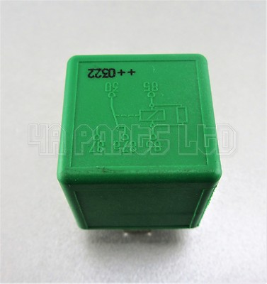 Rover MG Land Rover Green Relay YWB10031 V32134-A52-X141 V12 Siemens/ Tyco - Image 3
