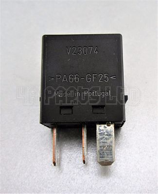 Volvo S80 S60 V70 S40 V40 850 Black Relay MB 95338211 Siemens-A1001-X7 - Image 4