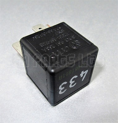 Audi VW Seat Black Relay 3D0951253A V23134-B59-X418 (No.433) 5-Pin SN7 - Image 2