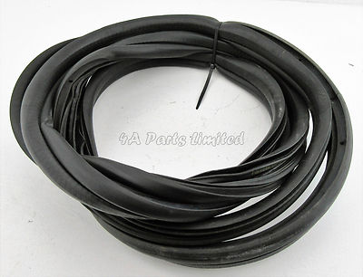 Fiat Punto Grande Punto 199 (05-11) Front Left Side Door Frame Rubber Seal