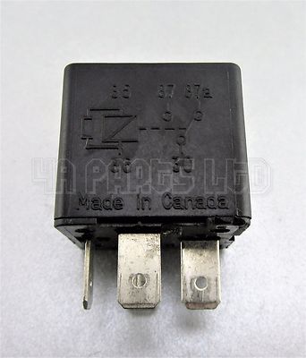 Genuine Isuzu Trooper Multi-Use Black Relay 8971254410 5-Pin OMRON Canada - Image 5