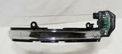 Jaguar XE X760 i-Pace X590 Right Side Turn Signal Indicator Lens GX63-13B381-AA - Image 2