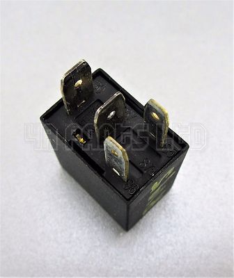 Kia Hyundai Multi-Use Black Relay 95224-29000 4-Pin HMC OMRON 9522429000 - Image 4