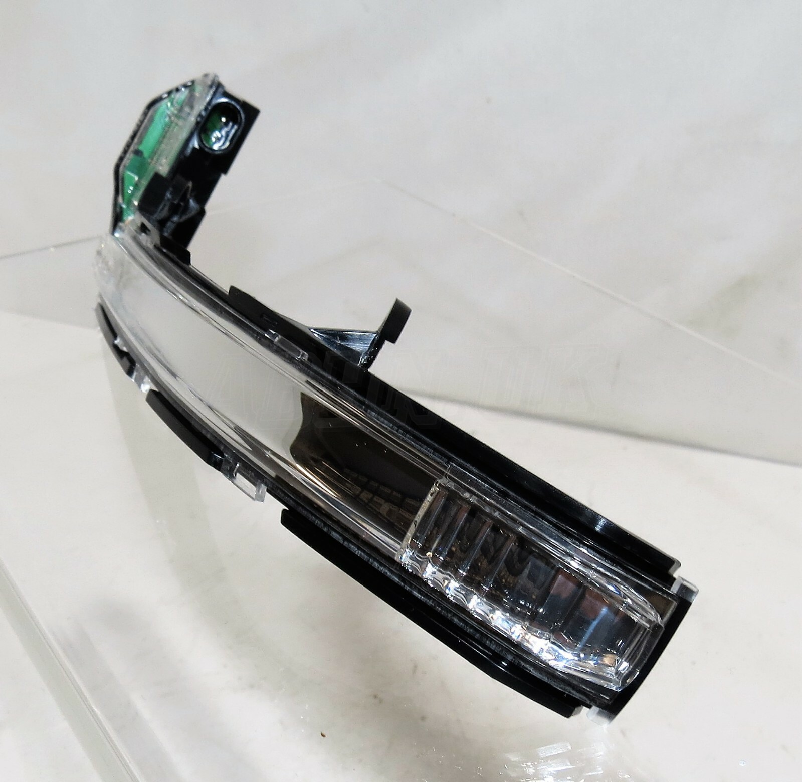 Jaguar XE X760 & i-Pace X590 Left Side Turn Signal Indicator Lens GX63-13B382-AA - Image 4