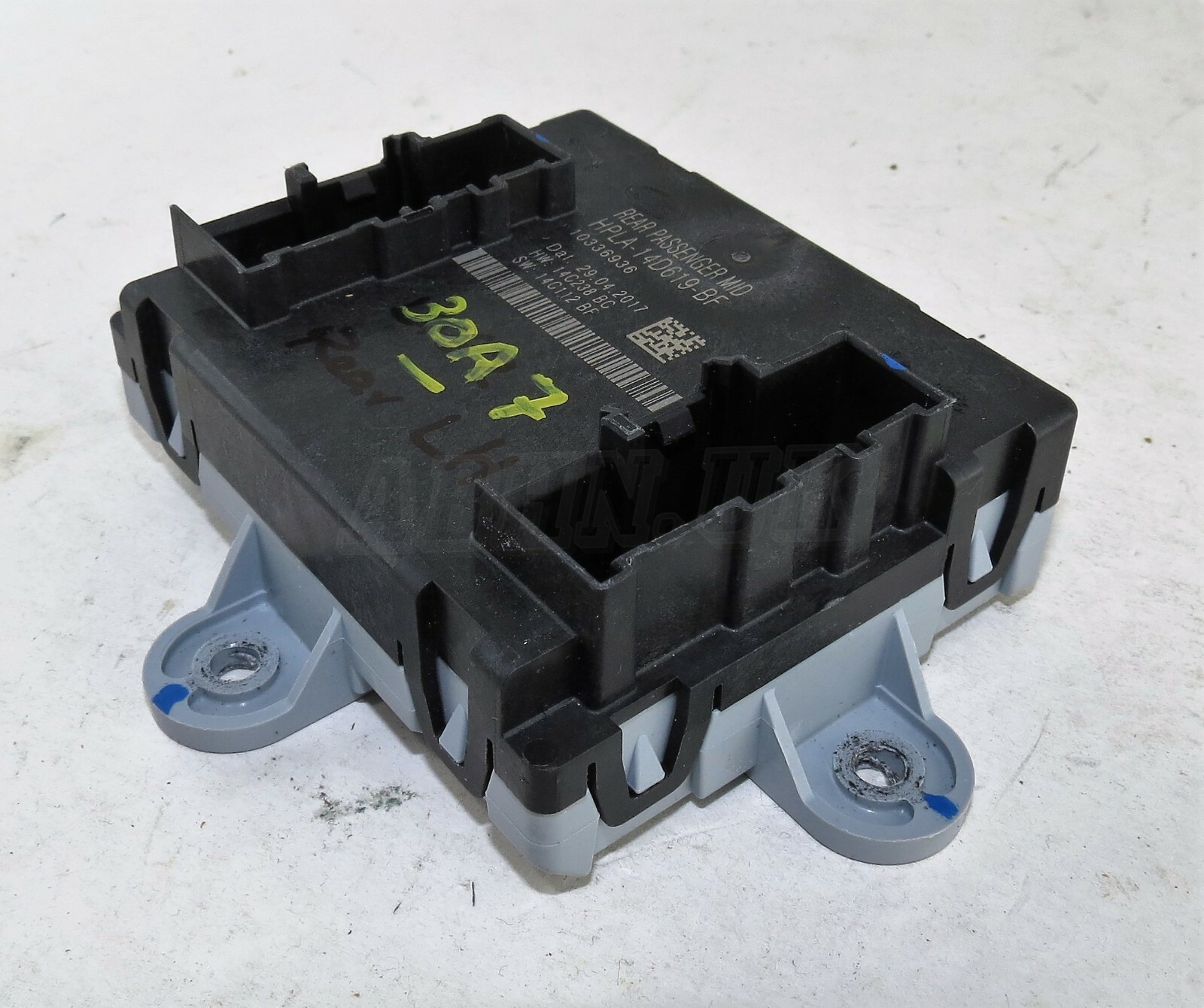 Land Rover Discovery 5 L462 /15-22 Rear Passenger Door MID Module HPLA-14D619-BF - Image 3