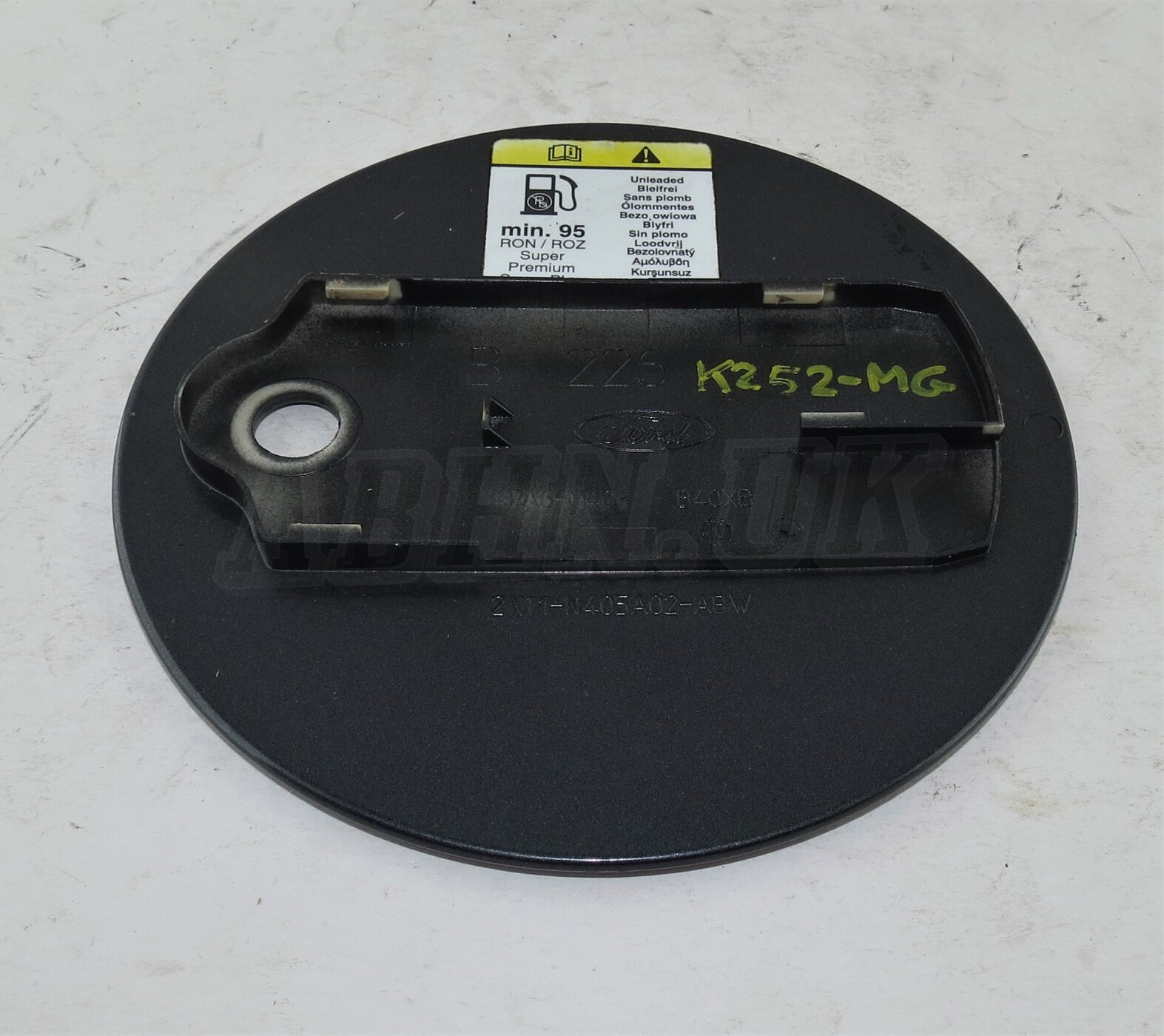 Ford Fiesta MK5 /02-09 Fuel Fill-in Flap Cover 2S61-A405A02-ABW B256 Magnum Grey - Image 4