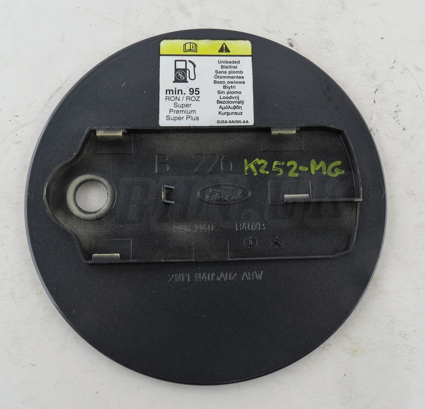 Ford Fiesta MK5 /02-09 Fuel Fill-in Flap Cover 2S61-A405A02-ABW B256 Magnum Grey - Image 5