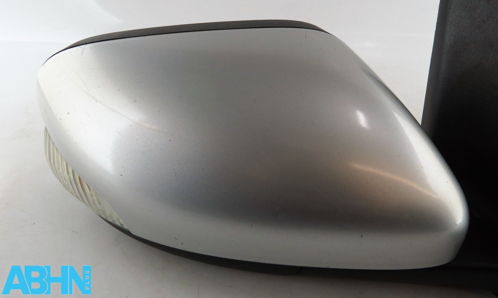 Volvo S40 V50 (04-07) Left Side Electric Heated Door Mirror Met Silver 8-Wires - Image 5