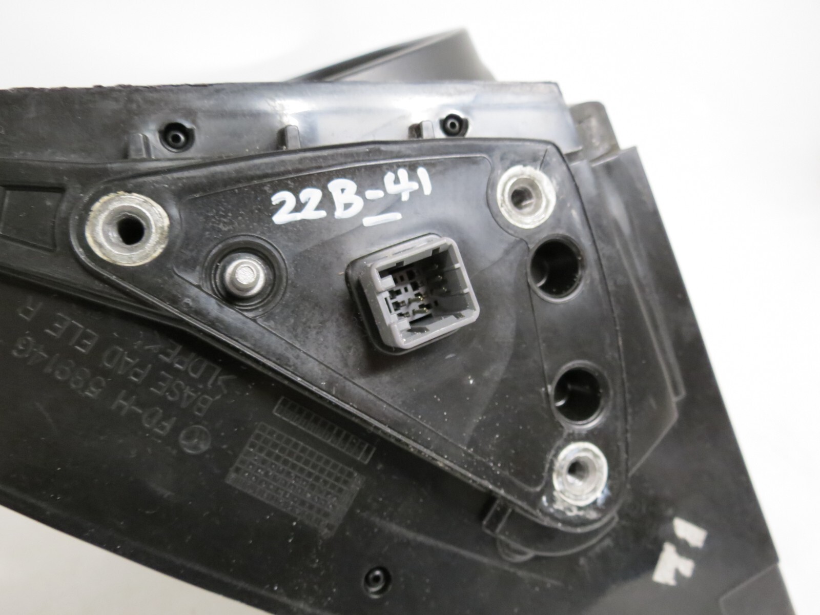 Hyundai i30 FD 07-12 Right Side Manual Adjust Wing Mirror Stone Black 876202R100 - Image 11