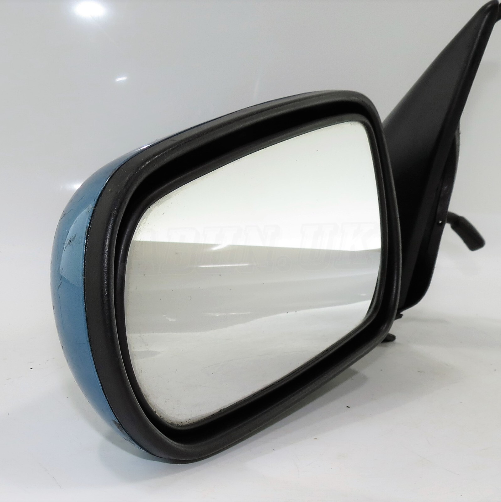 Nissan Primera P10 (1990 - 1996) Left Side Manual Wing Mirror Metallic Blue - Image 4