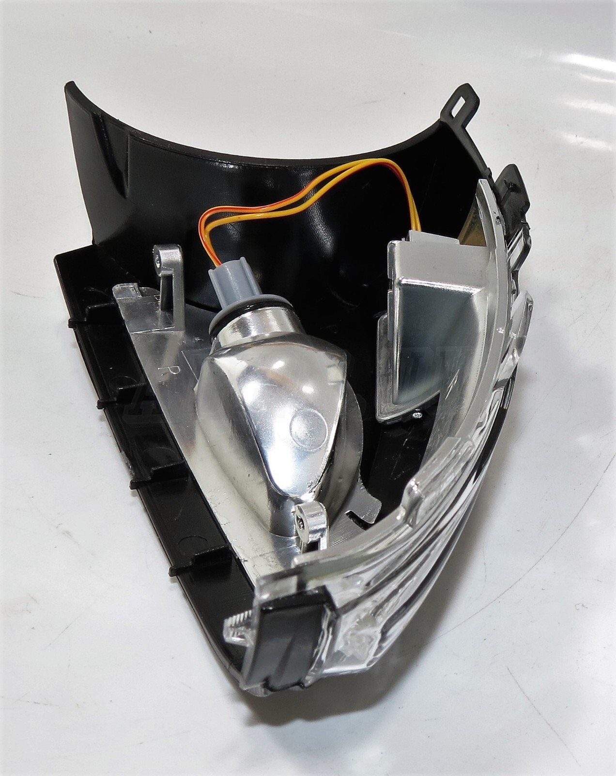 VW Sharan Seat Alhambra /10-20 Right Side Door Mirror Turn Signal Indicator Lens - Image 4