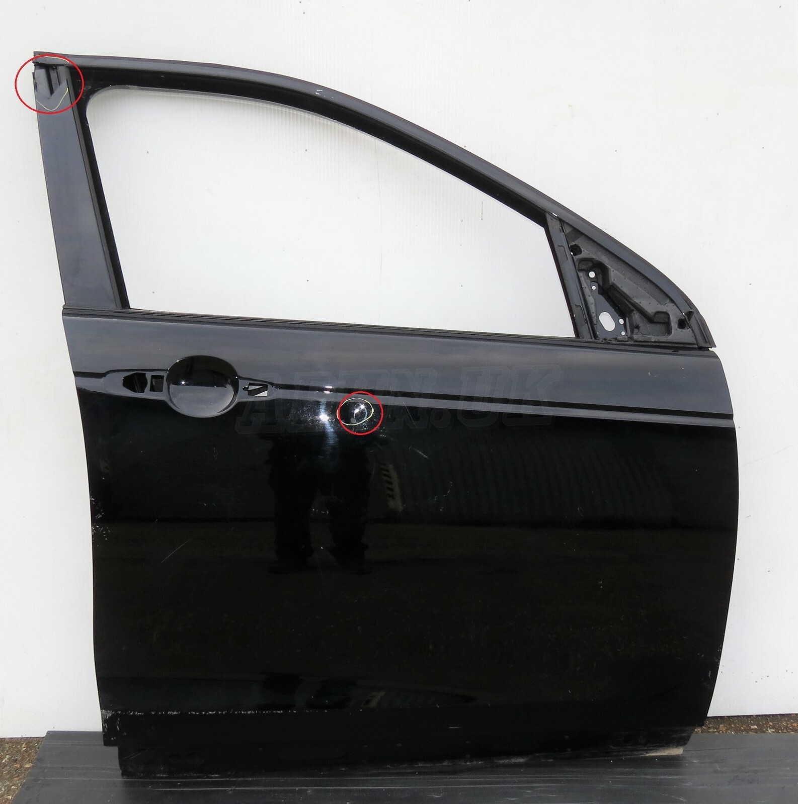 Land Discovery Sport L550 Genuine Front Right Side Bare Door Panel in Narvik Blk