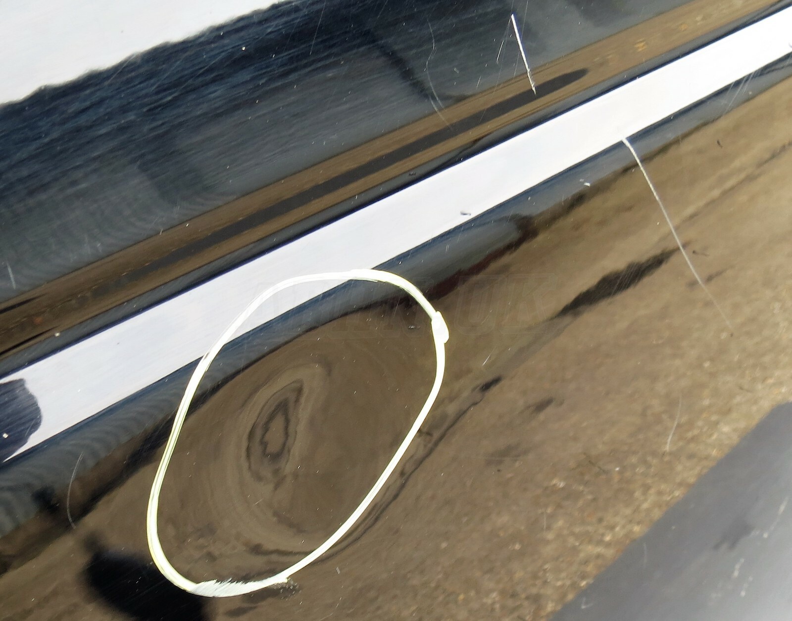 Land Discovery Sport L550 Genuine Front Right Side Bare Door Panel in Narvik Blk - Image 5