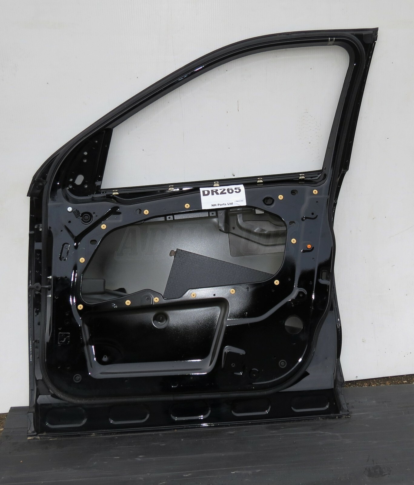 Land Discovery Sport L550 Genuine Front Right Side Bare Door Panel in Narvik Blk - Image 8