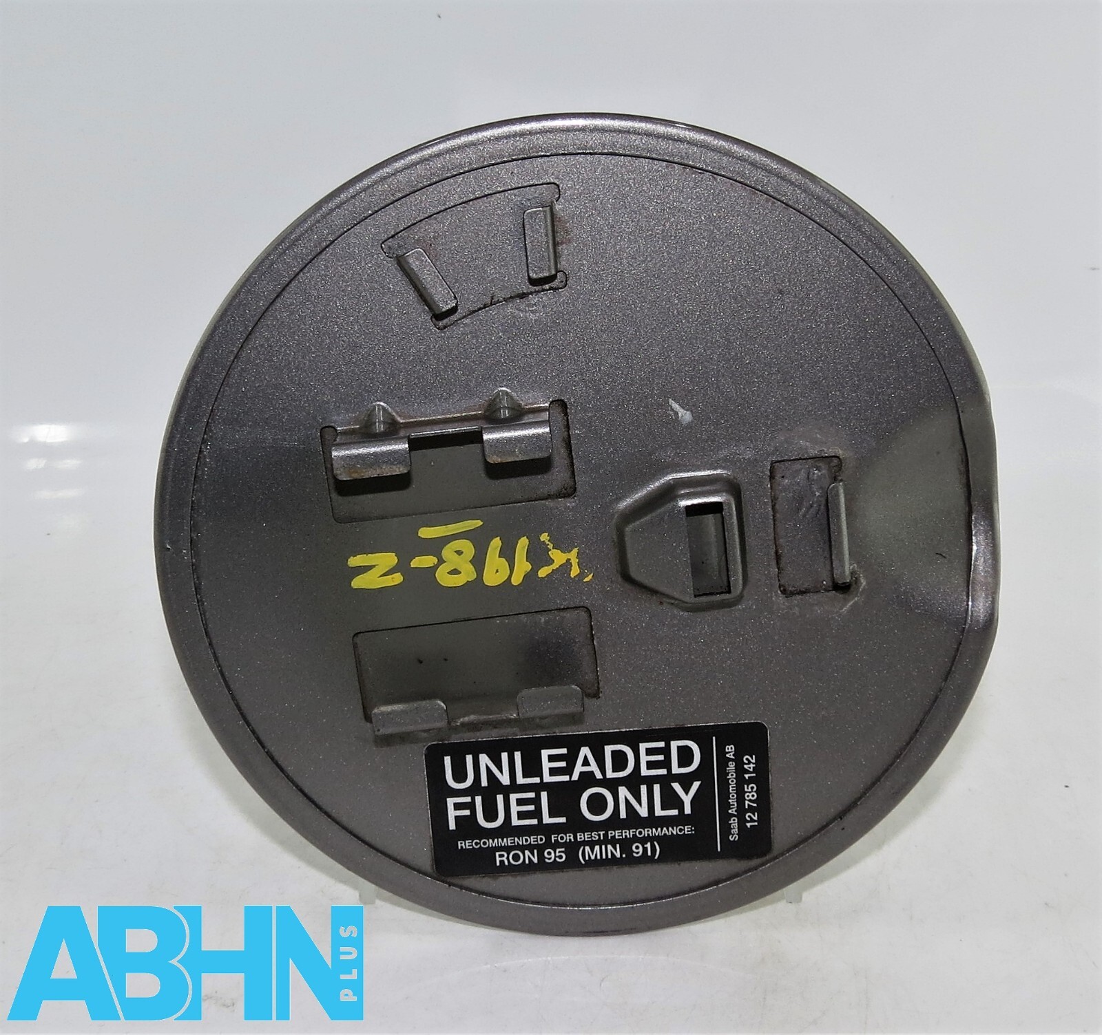 Saab 9-3 YS3F (02-12) Saloon & Convertible Fill-in Fuel Flap Cover Light Grey - Image 2