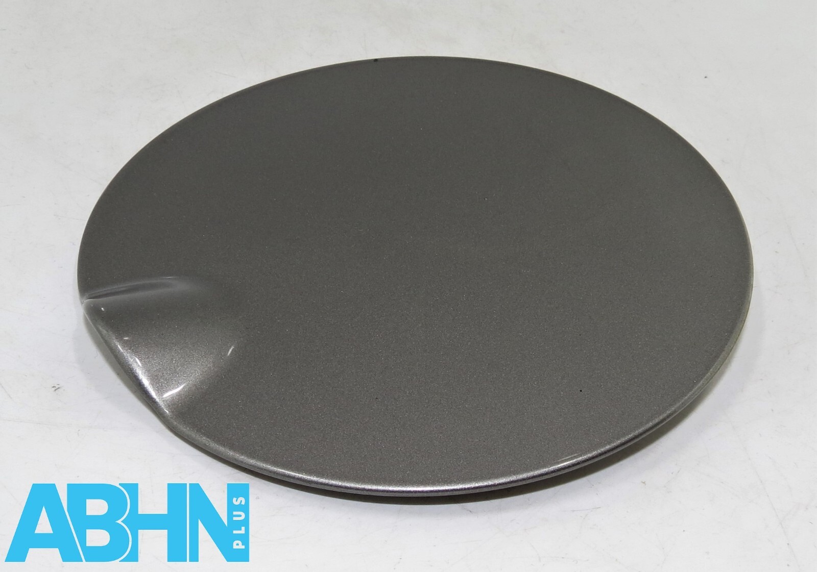 Saab 9-3 YS3F (02-12) Saloon & Convertible Fill-in Fuel Flap Cover Light Grey - Image 3