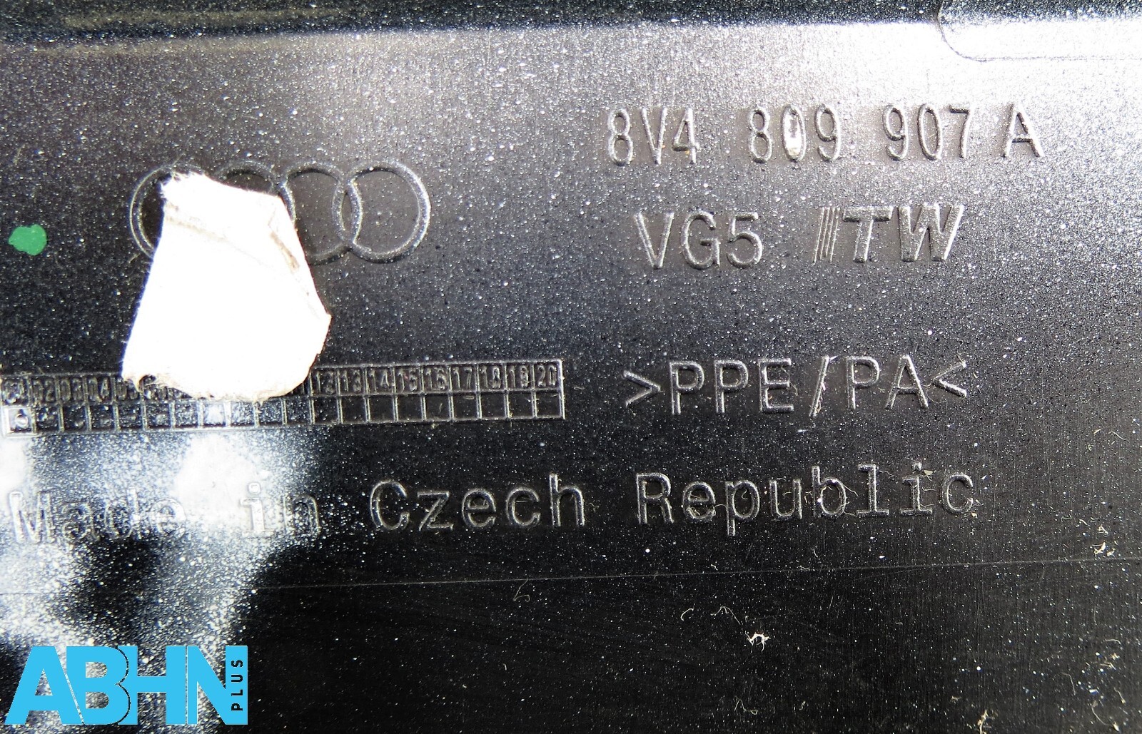 Audi A3 SP S3 Sport 8V (2013-2020) Hatchback Fuel Flap Cover 8V4809907A White - Image 8