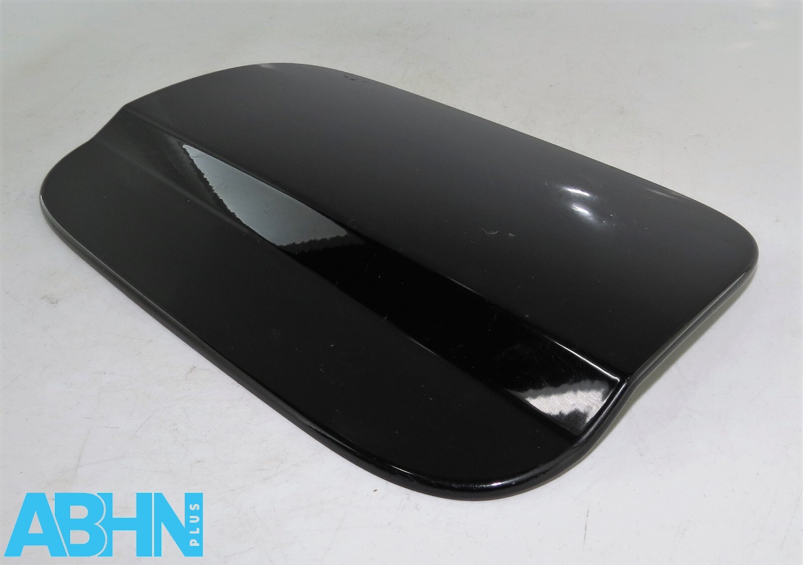 Mercedes C-Class W204 (07-14) Saloon Fuel Flap Cover A2047540009 Metallic Black - Image 7