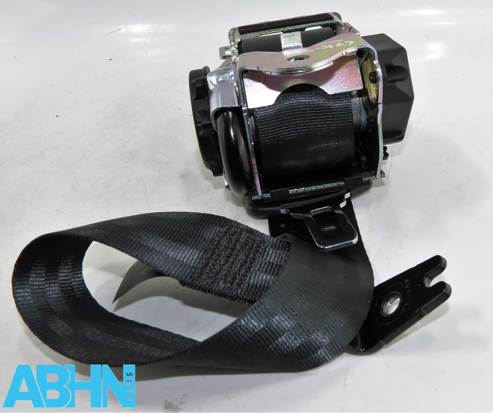 Volvo XC60 Mk2 19-24 Rear Right / Left Seatbelt Pretensioner P039838359 39838359 - Image 11