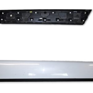 BJ3M-21064-AHW Range Rover Evoque L538 3Dr Genuine Right Side Door Gladding Trim