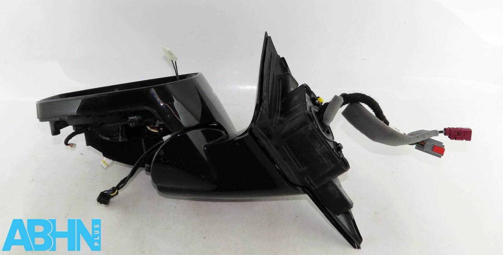 Range Rover Velar L560 RHD Left Door Mirror Housing M8A2-17683-DAB Camera 19-Wir - Image 7