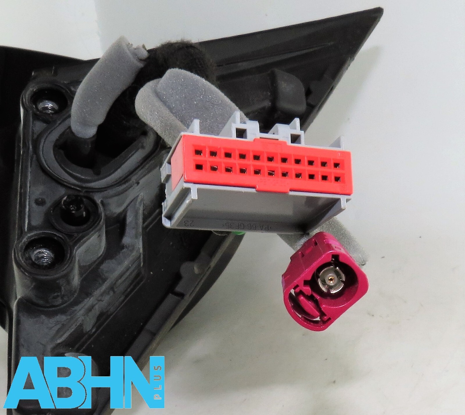 Range Rover Velar L560 RHD Left Door Mirror Housing M8A2-17683-DAB Camera 19-Wir - Image 8