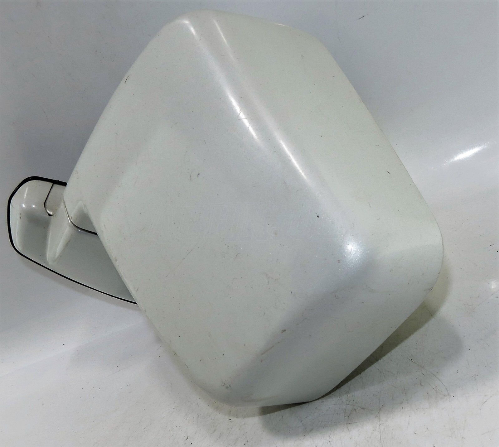 Mitsubishi Grandis Chariot (97-04) Left Side Power Folding Door Mirror Met White - Image 13