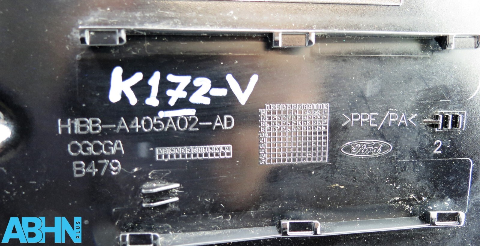 Ford Fiesta MK7 (17 - 24) 5-Door Fuel Flap Cover H1BB-A405A02-AD B479 Met Black - Image 9