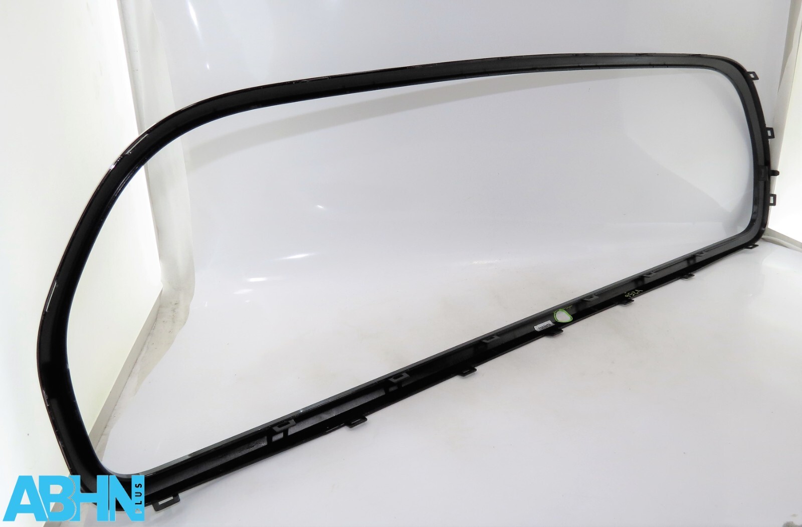 9450552 Mini Cooper Classic LCi Genuine Front Bumper Surround Trim Gloss Black - Image 4
