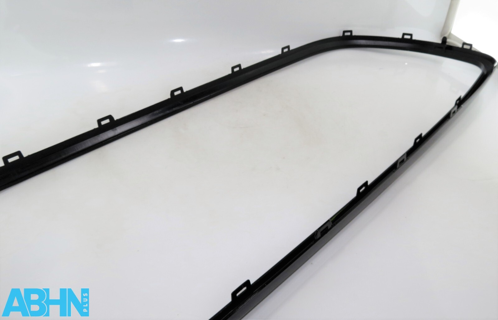 9450552 Mini Cooper Classic LCi Genuine Front Bumper Surround Trim Gloss Black - Image 7