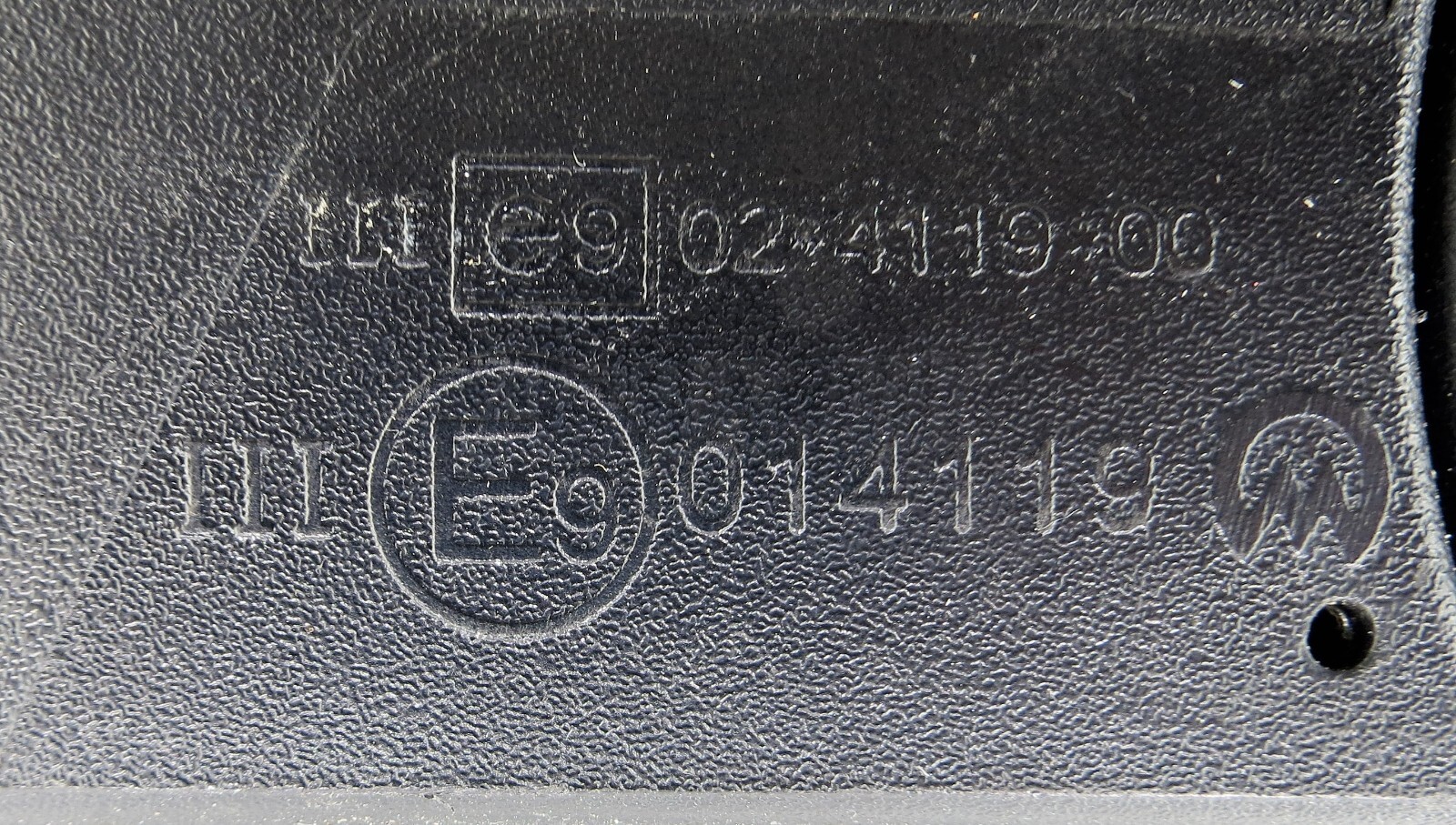 Ford Mondeo 3 Pre-Facelift (00-03) Right Side Electric Heated Door Mirror Silver - Image 9