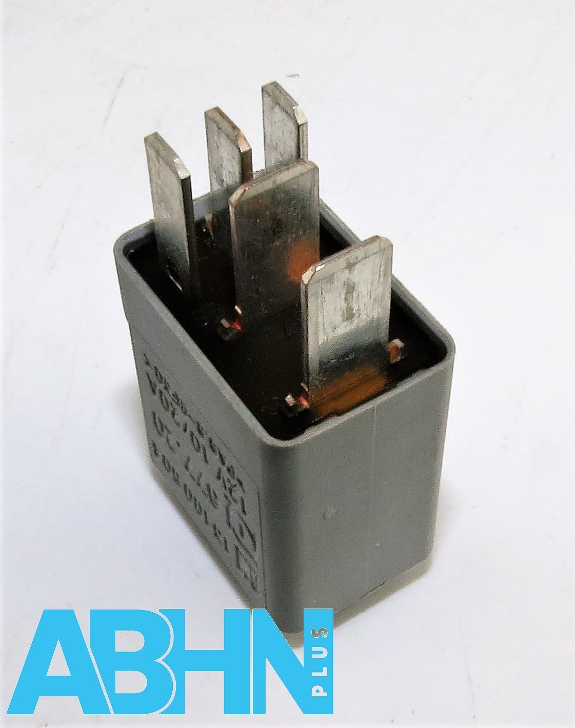 Vauxhall Corsa Astra Vectra Zefira Multi Use Grey Relay 13100504 12V 10/20A - Image 7