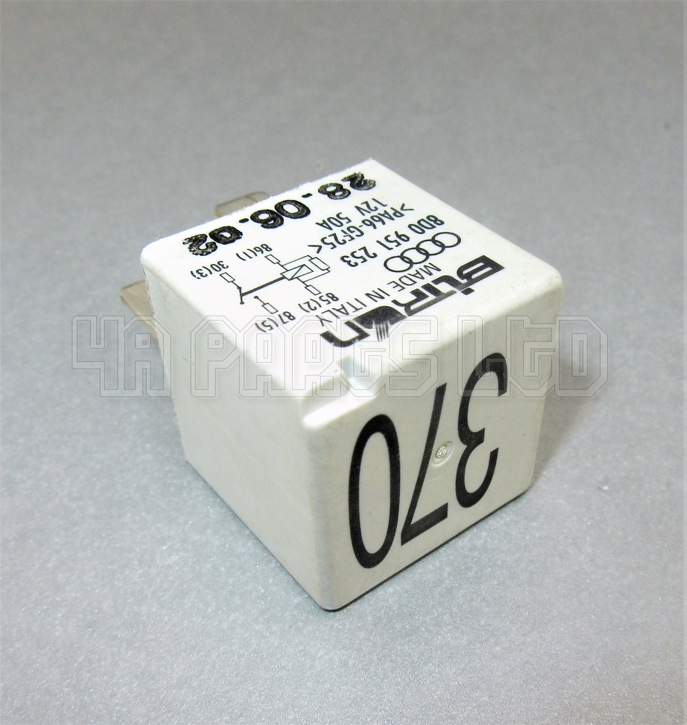 Audi VW Seat Skoda White Relay 8D0951253 (No.370) 4-Pin Bitron 12V 50A