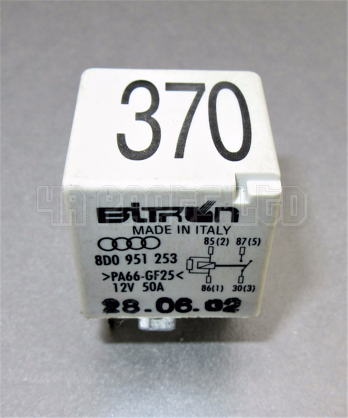Audi VW Seat Skoda White Relay 8D0951253 (No.370) 4-Pin Bitron 12V 50A - Image 3