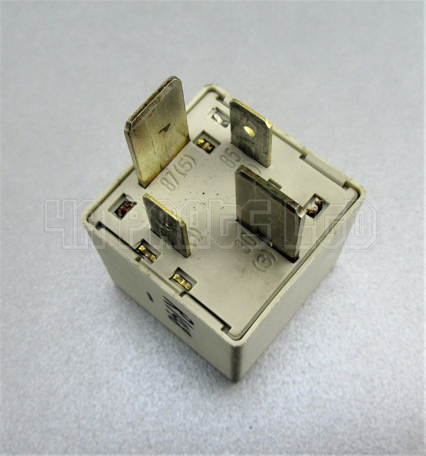 Audi VW Seat Skoda White Relay 8D0951253 (No.370) 4-Pin Bitron 12V 50A - Image 4