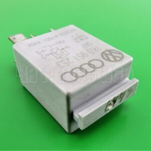 Audi VW Seat Skoda Multi-Use Silver Relay No 449 1K0951253 0332011100