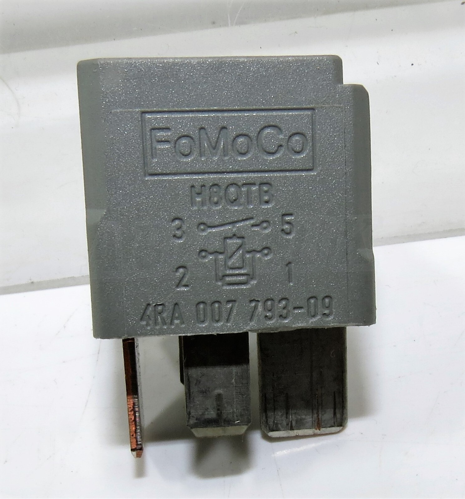 Audi 4-Pin White Relay 614 (Replacement) Glow Plug Fuel Pump 8E0951253 12V 70A - Image 6