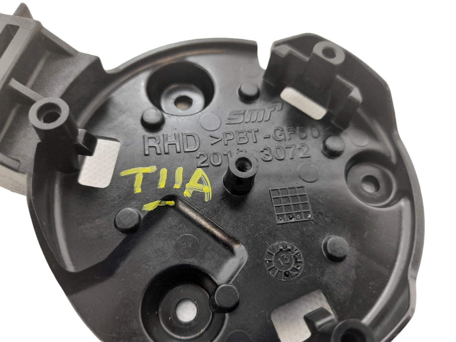 Land Rover (2013-2022) Right Side Driver RHD Wing Mirror Motor Holder 2016.3072 - Image 3