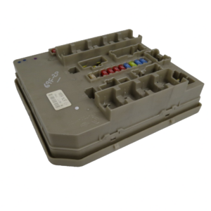 674658A Renault Clio MK3 Modus /05-14 IPDM Engine Relay And Fuse Box Module Unit