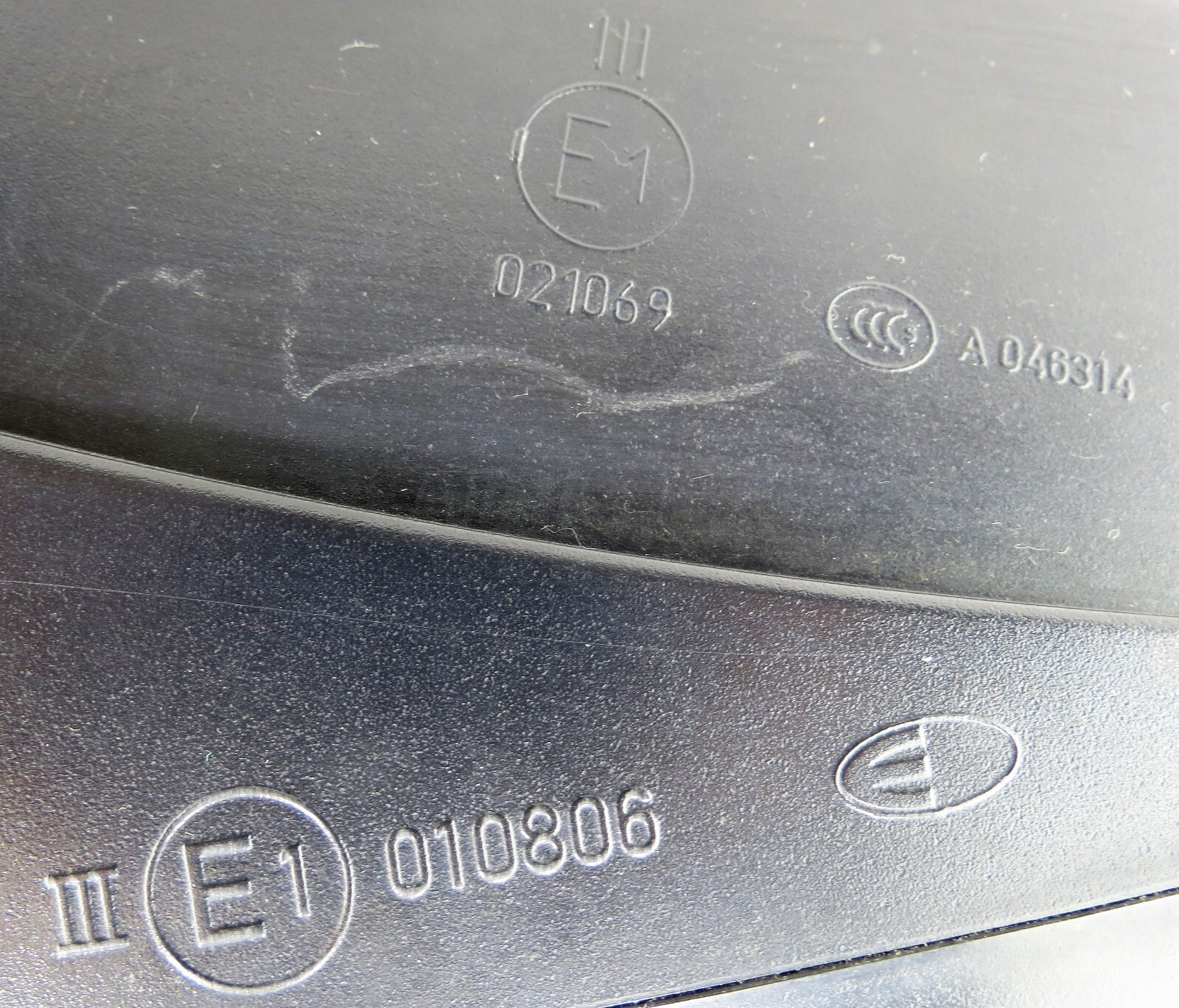 Vauxhall Opel Astra-H MK5 (04- 09) 5-Door Left Side Electric Door Mirror Grained - Image 9