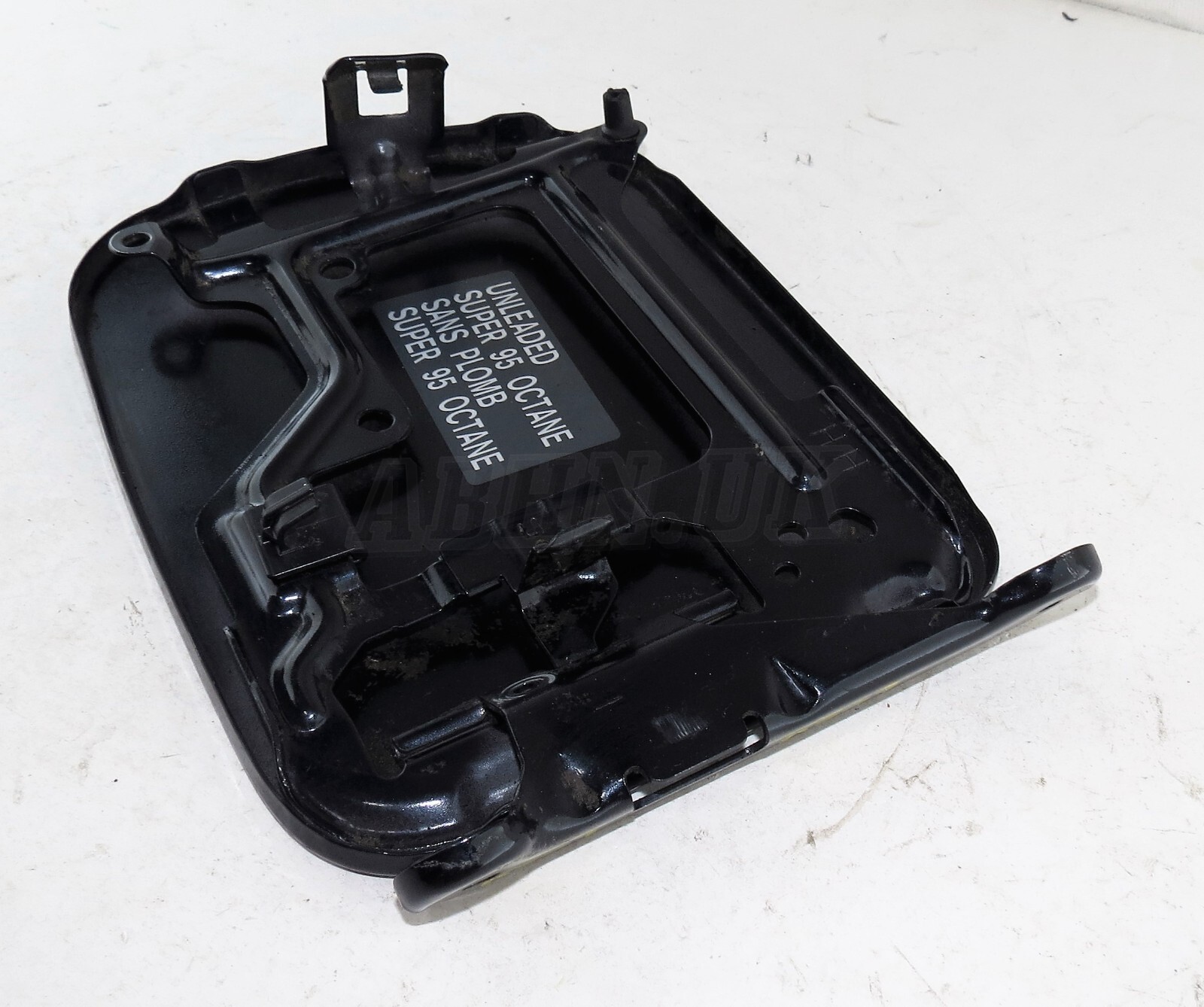 Nissan Micra K13 MK4 (10-17) Hatchback Fill-in Fuel Flap Cover HH Metallic Black - Image 4