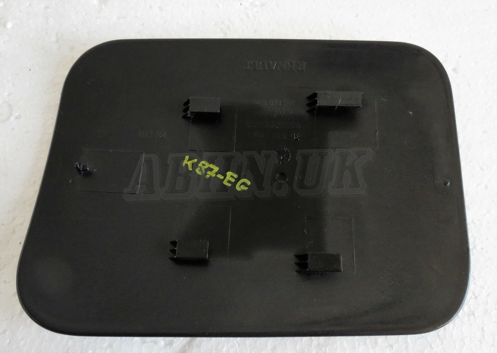 Renault Megane II MK2 /02-09 Fuel Cover Flap Cover 8200073760 Eclipse Grey B66 - Image 3
