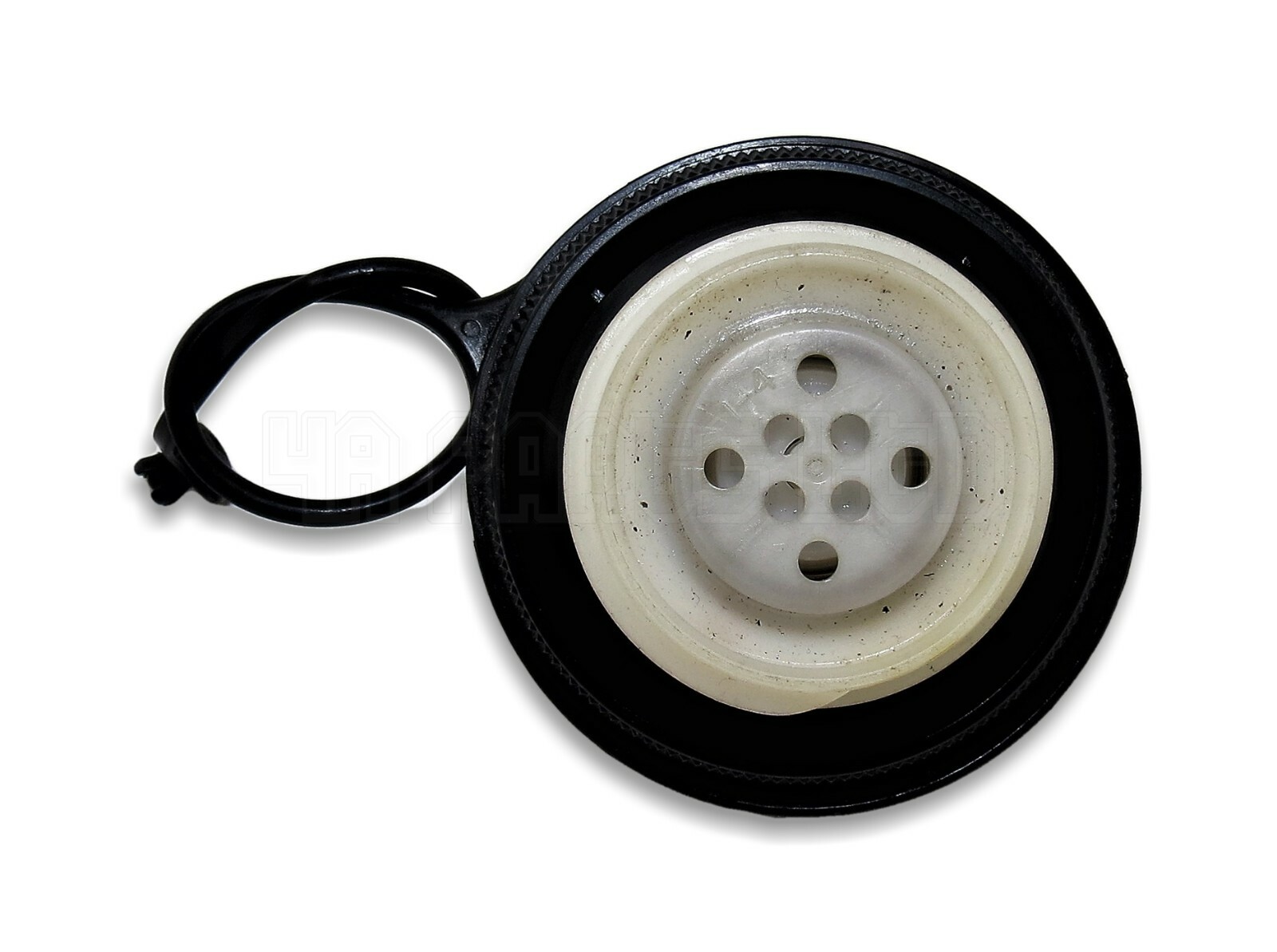 Nissan X-Trail T30 (2001-2006) Fill-in Fuel Cap + Cord Screw Type - Image 10