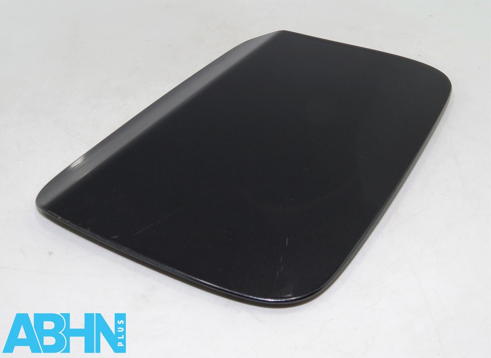 BMW 3 Series E90 E91 (05-12) Fill-In Fuel Flap Cover Graphite Grey 51177060692 - Image 3