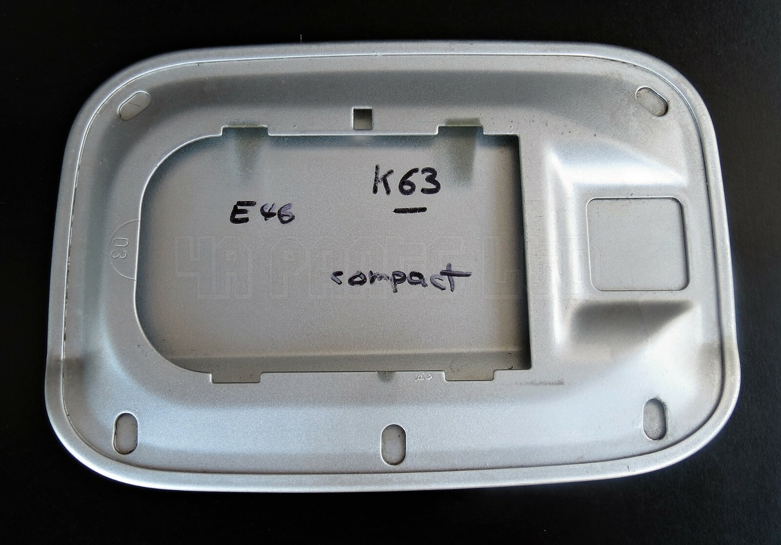 BMW 3 Series E46 (1998-2005) Compact Fill-in Fuel Flap Cover Titanium Silver 354 - Image 3