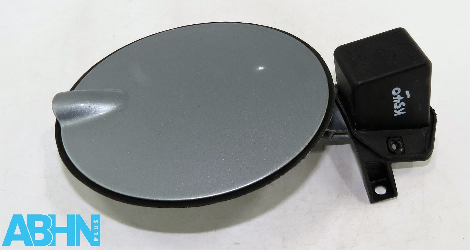 Vauxhall Corsa D MK3 (06-14) Fuel-In Flap Cover 13183307 Met Silver Lake Z179 - Image 3