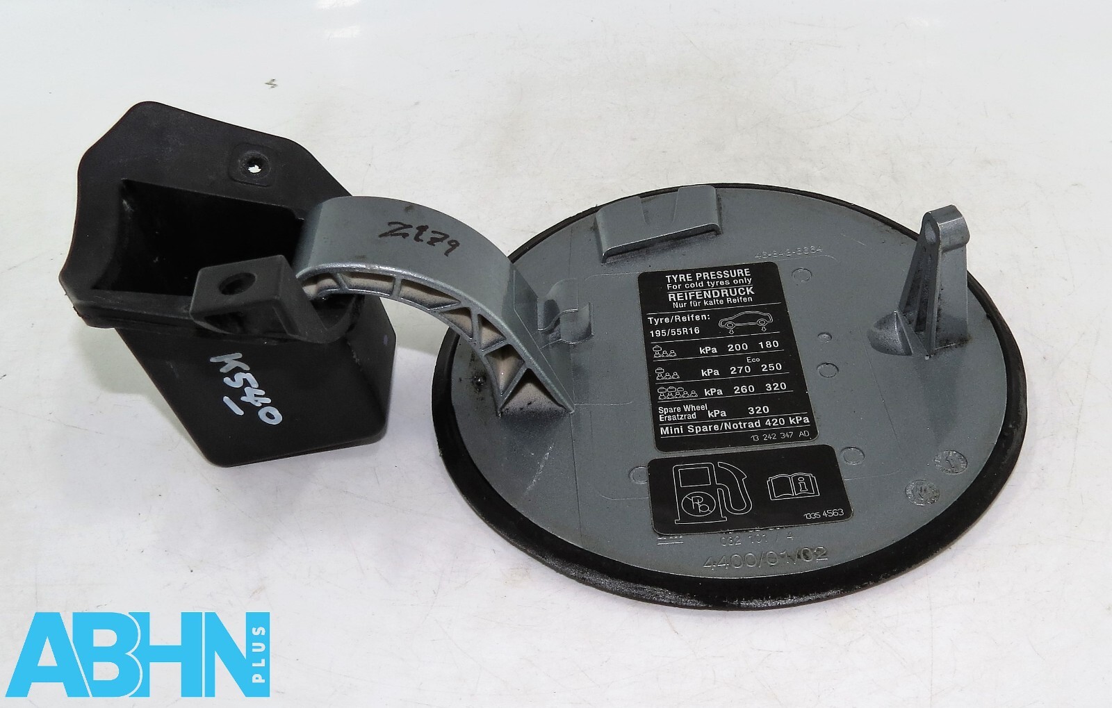 Vauxhall Corsa D MK3 (06-14) Fuel-In Flap Cover 13183307 Met Silver Lake Z179 - Image 4