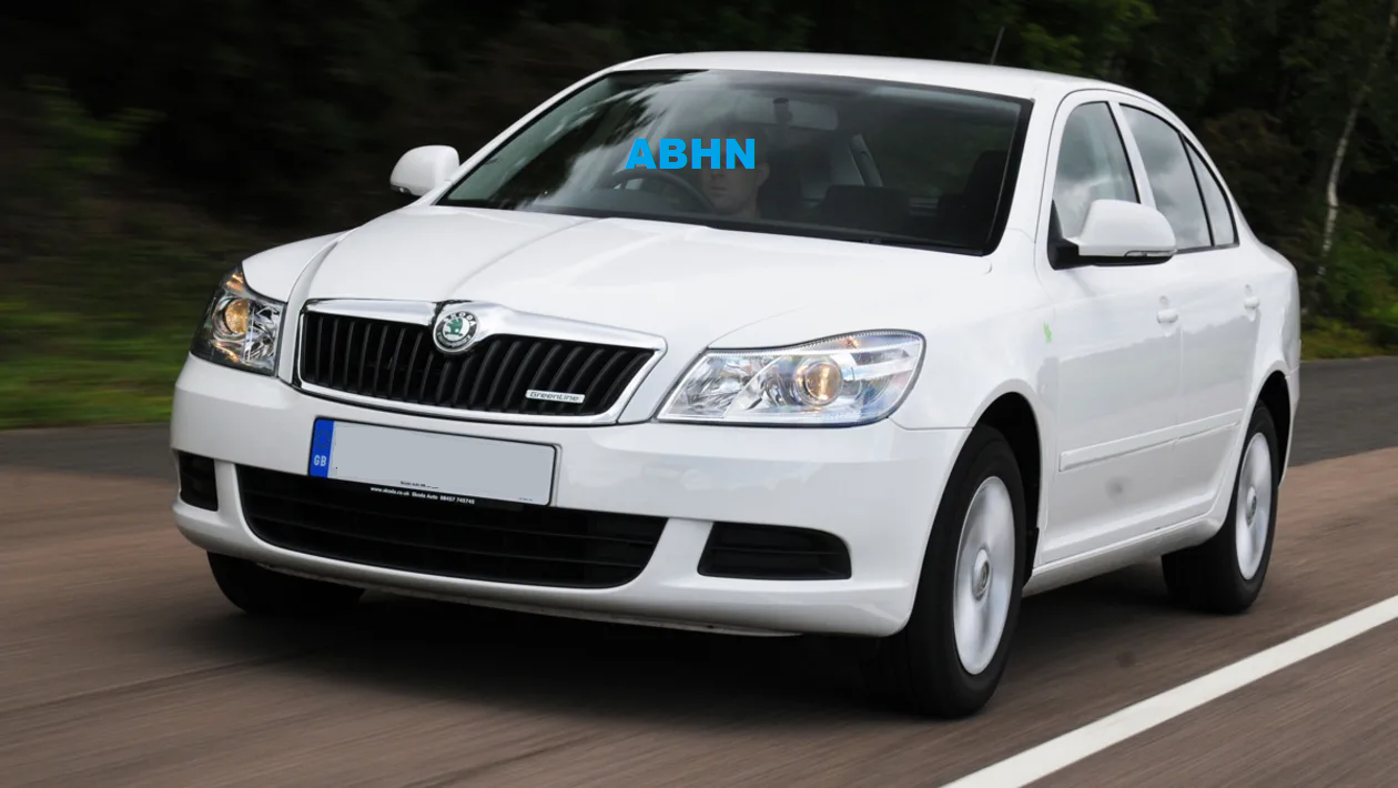 Skoda Octavia MK2 1Z Facelift (09 - 13) Power Folding Left Wing Mirror Met Beige - Image 3