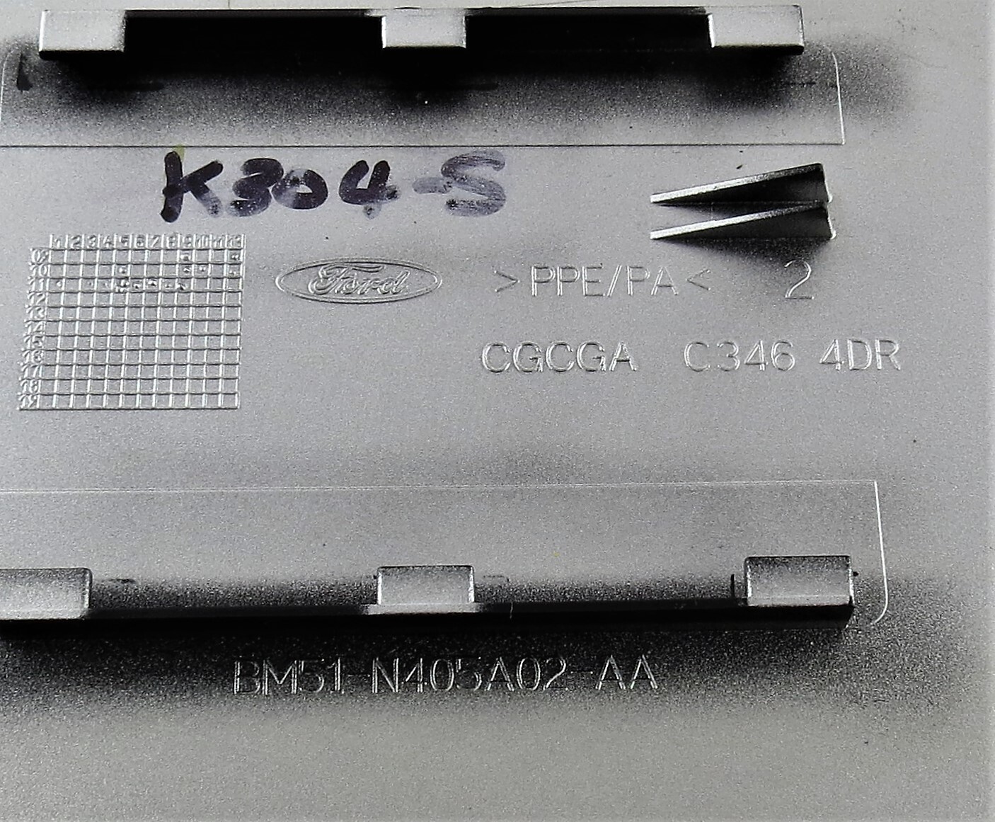 Ford Focus MK3 /11-18 Estate Fuel Flap Cover BM51-N405A02-AA C346 4DR Met Silver - Image 6